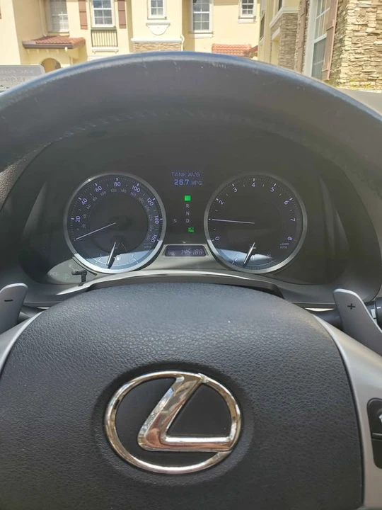 2011 Lexus IS 2nd Gen - Image 5 of 6