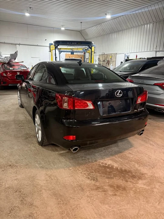 2011 Lexus IS 2nd Gen - Image 4 of 17
