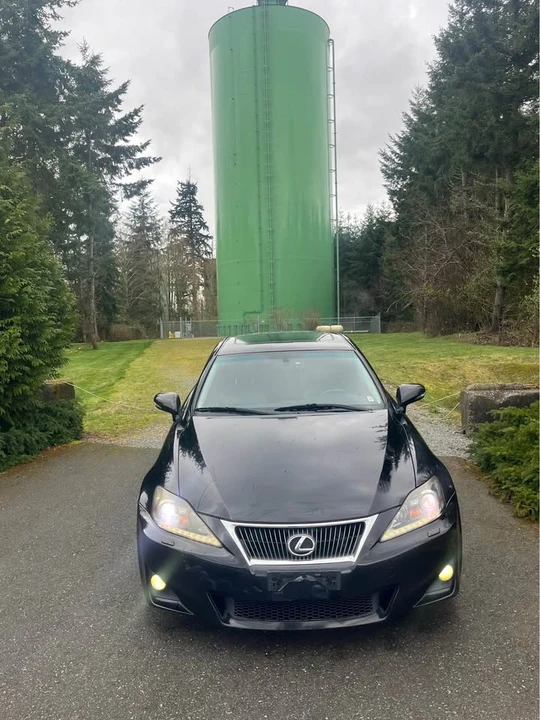 2011 Lexus IS 2nd Gen - Image 8 of 9