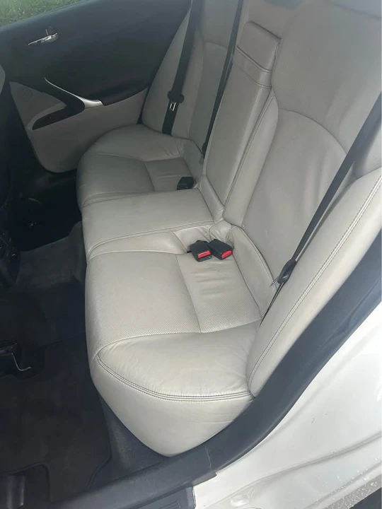 2011 Lexus IS 2nd Gen - Image 14 of 16