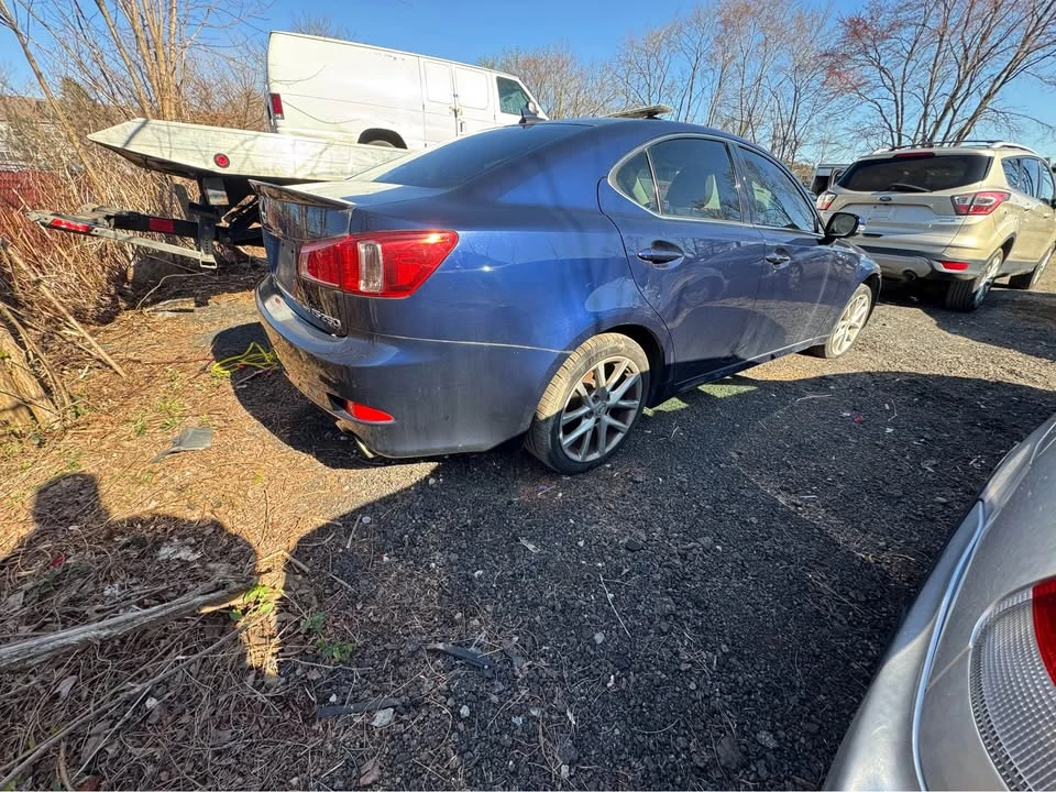 2011 Lexus IS 2nd Gen - Image 6 of 8