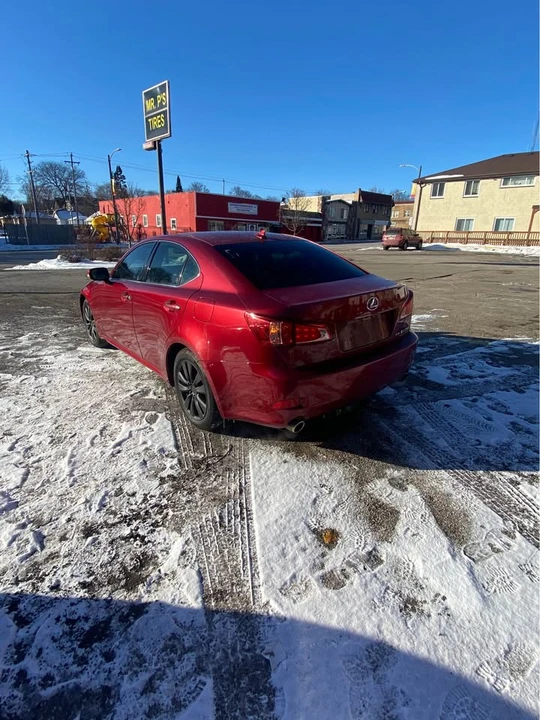 2011 Lexus IS 2nd Gen - Image 4 of 15