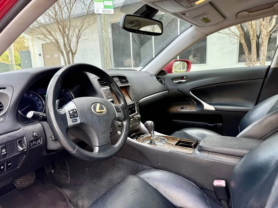 2011 Lexus IS 2nd Gen - Image 8 of 14