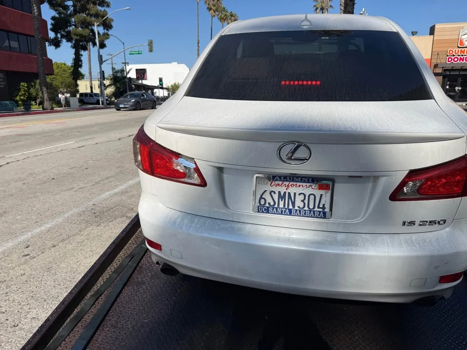 2011 Lexus IS 2nd Gen - Image 6 of 6