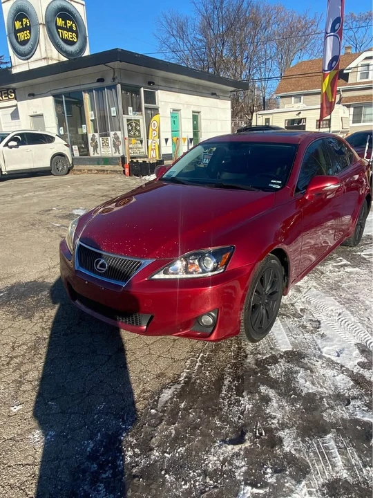 2011 Lexus IS 2nd Gen - Image 2 of 15
