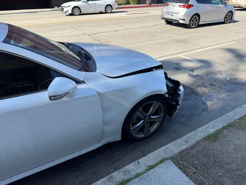 2011 Lexus IS 2nd Gen - Image 4 of 6