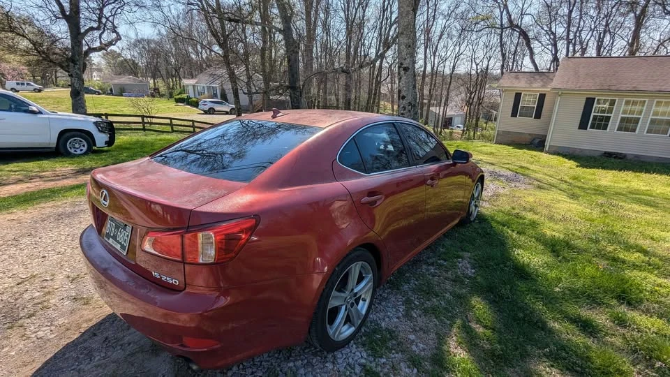 2011 Lexus IS 2nd Gen - Image 4 of 11