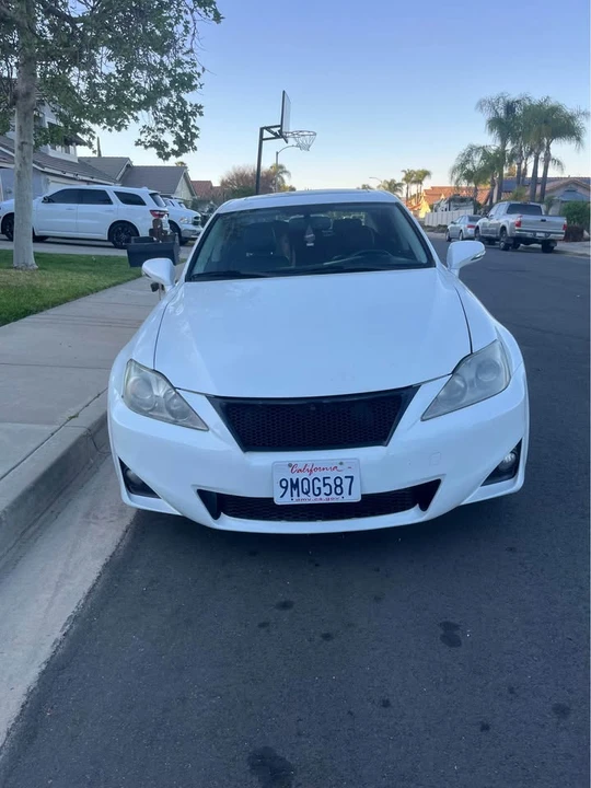 2011 Lexus IS 2nd Gen - Image 3 of 9