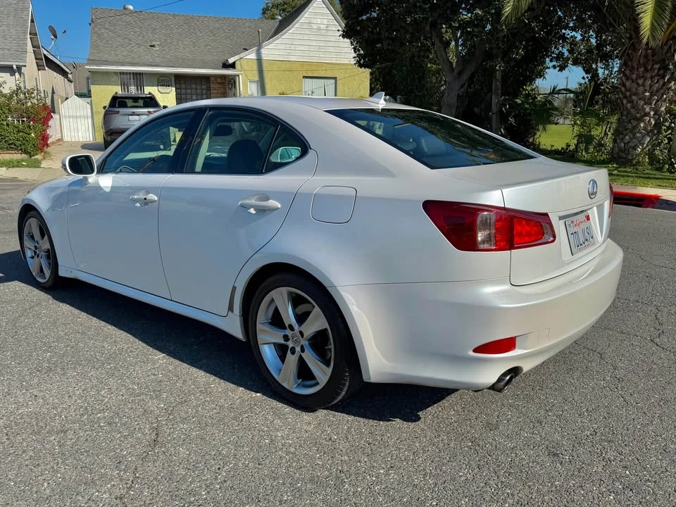 2011 Lexus IS 2nd Gen - Image 2 of 18