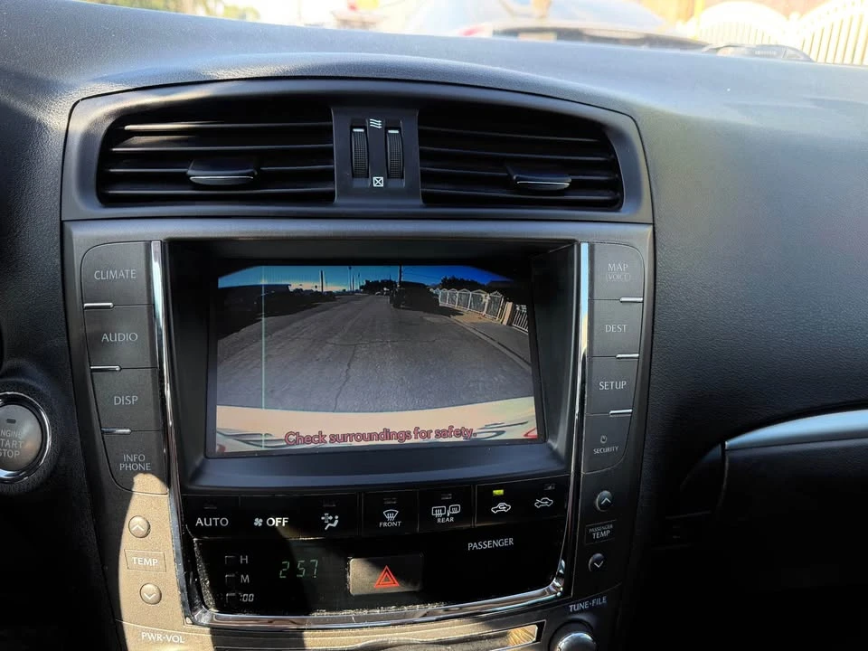 2011 Lexus IS 2nd Gen - Image 8 of 18