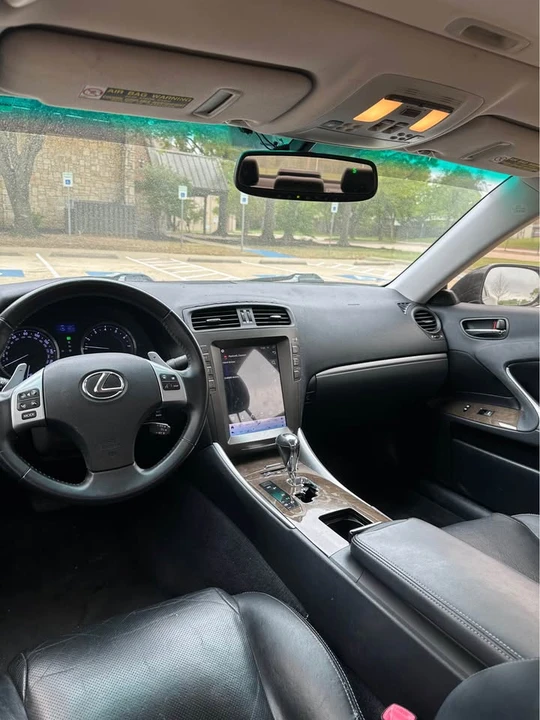 2011 Lexus IS 2nd Gen - Image 10 of 14