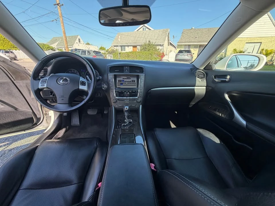 2011 Lexus IS 2nd Gen - Image 16 of 18
