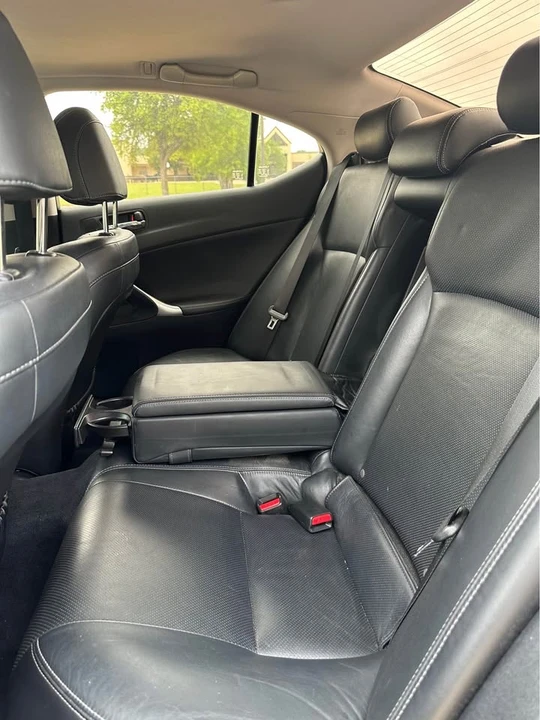 2011 Lexus IS 2nd Gen - Image 11 of 14
