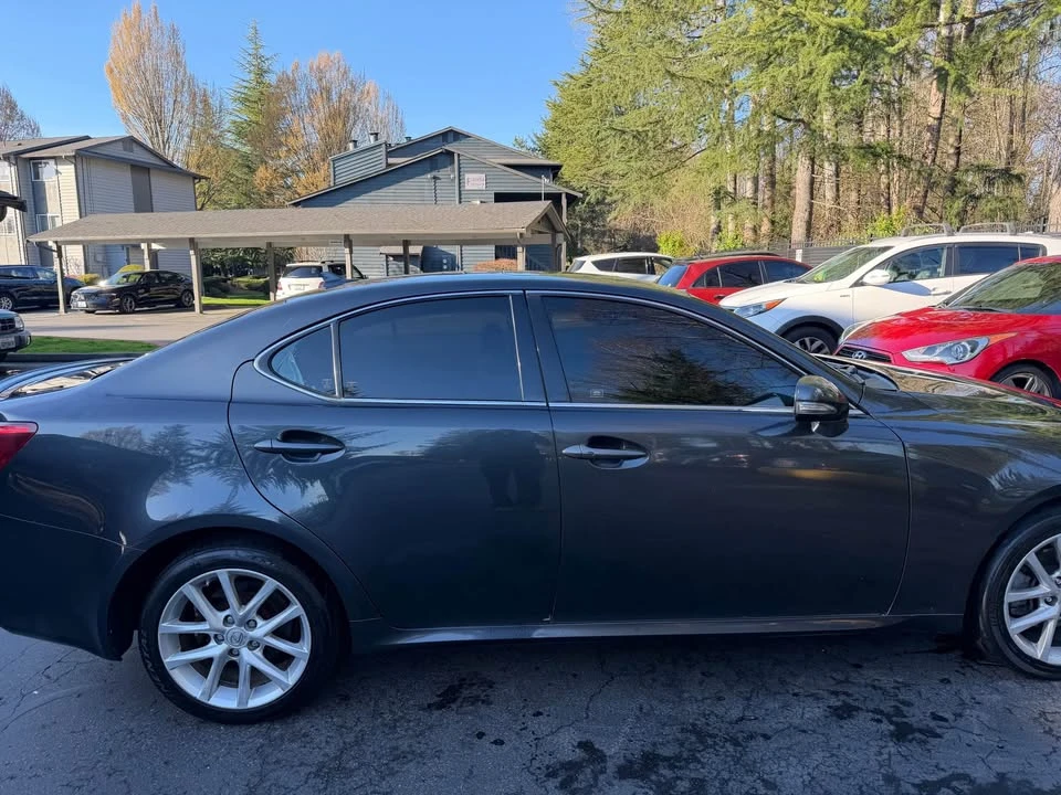 2011 Lexus IS 2nd Gen - Image 8 of 11