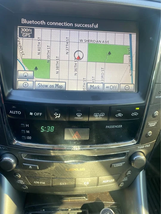 2011 Lexus IS 2nd Gen - Image 14 of 15