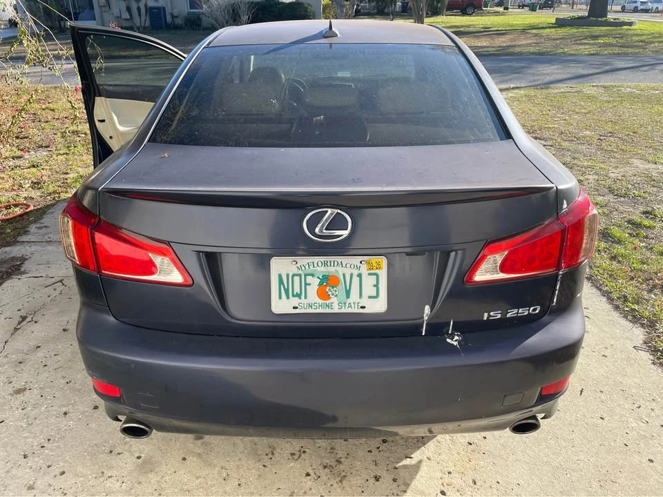2011 Lexus IS 2nd Gen - Image 5 of 10