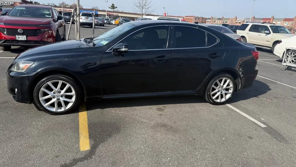 2011 Lexus IS 2nd Gen - Image 14 of 14