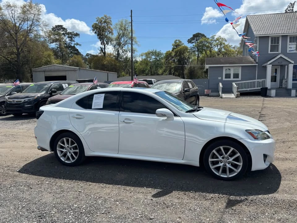2011 Lexus IS 2nd Gen - Image 3 of 9