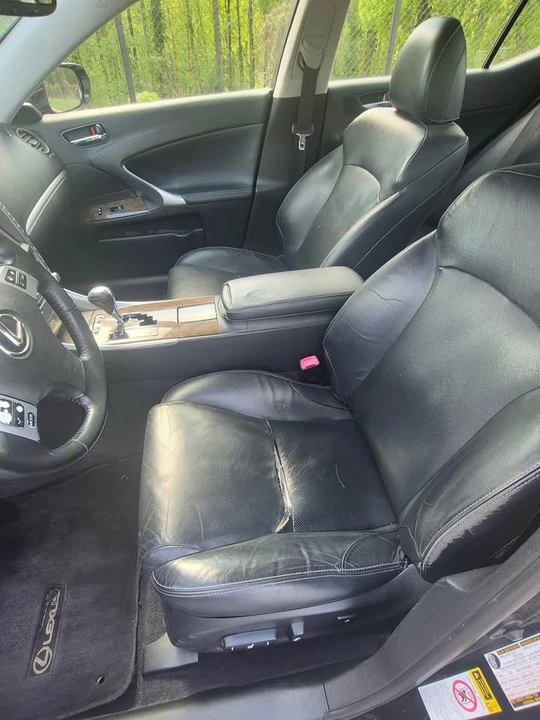 2011 Lexus IS 2nd Gen - Image 10 of 19
