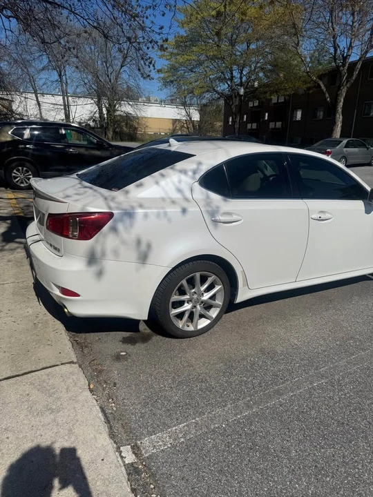 2011 Lexus IS 2nd Gen - Image 5 of 11