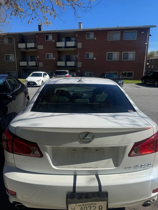 2011 Lexus IS 2nd Gen - Image 4 of 11