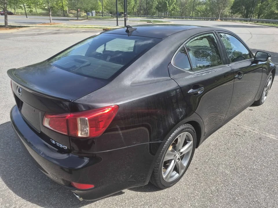 2011 Lexus IS 2nd Gen - Image 8 of 20