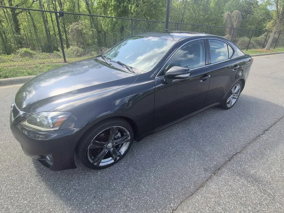 2011 Lexus IS 2nd Gen - Image 4 of 20