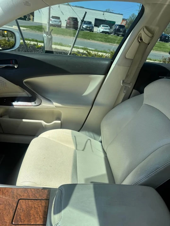 2011 Lexus IS 2nd Gen - Image 7 of 11
