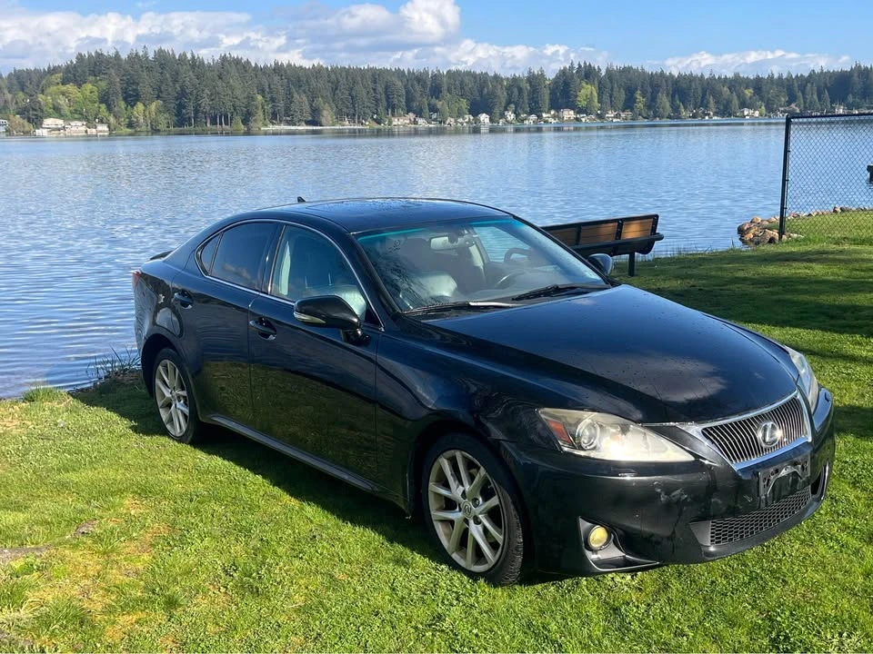 2011 Lexus IS 2nd Gen - Image 2 of 10
