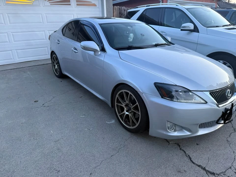2011 Lexus IS 2nd Gen - Image 2 of 8