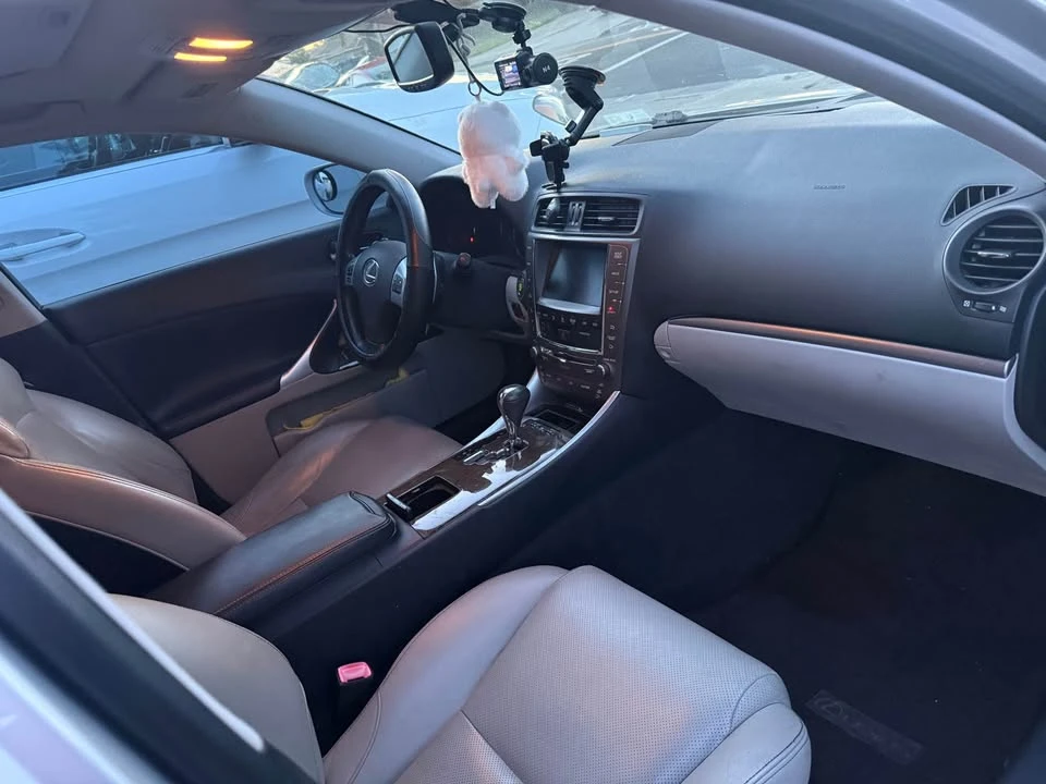 2011 Lexus IS 2nd Gen - Image 6 of 8