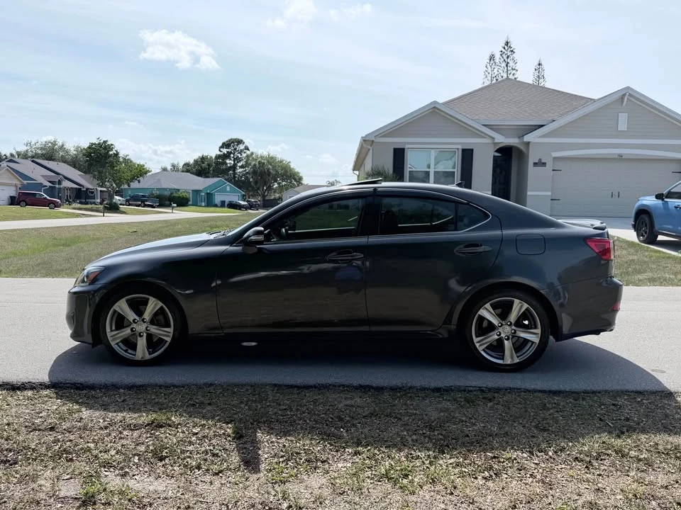 2011 Lexus IS 2nd Gen - Image 2 of 17