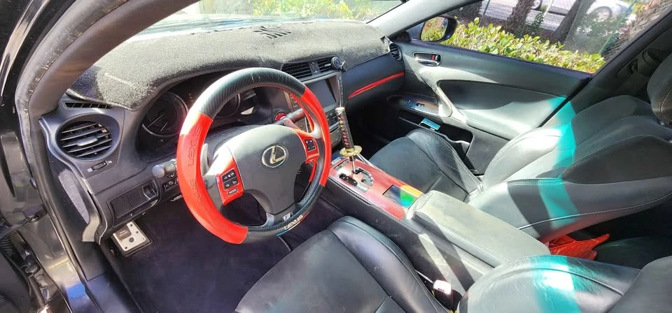 2011 Lexus IS 2nd Gen - Image 3 of 10