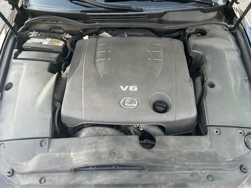2011 Lexus IS 2nd Gen - Image 10 of 12