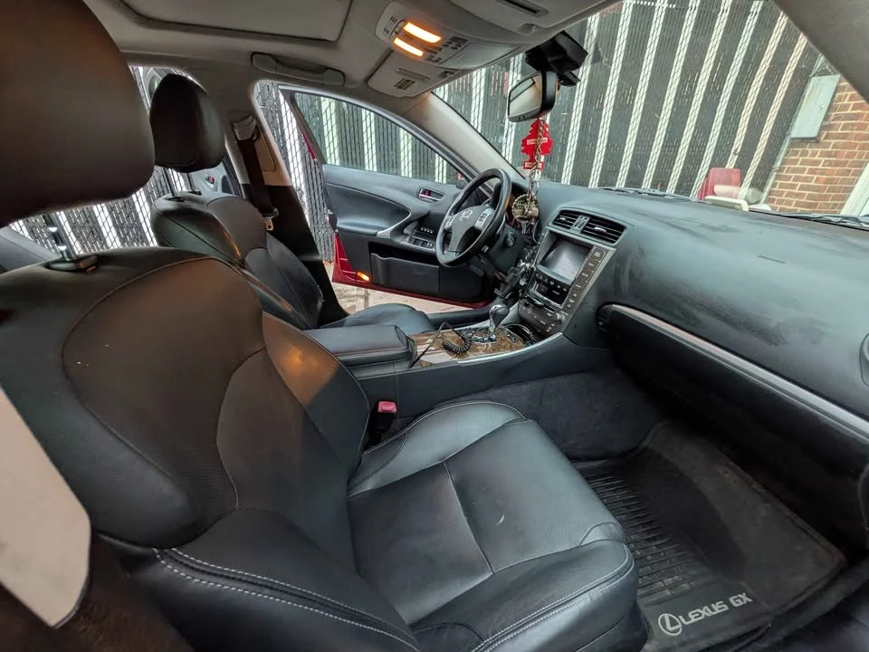 2011 Lexus IS 2nd Gen - Image 7 of 20