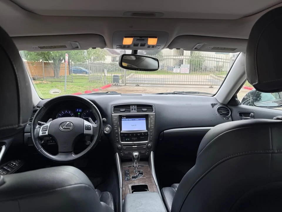 2011 Lexus IS 2nd Gen - Image 11 of 19