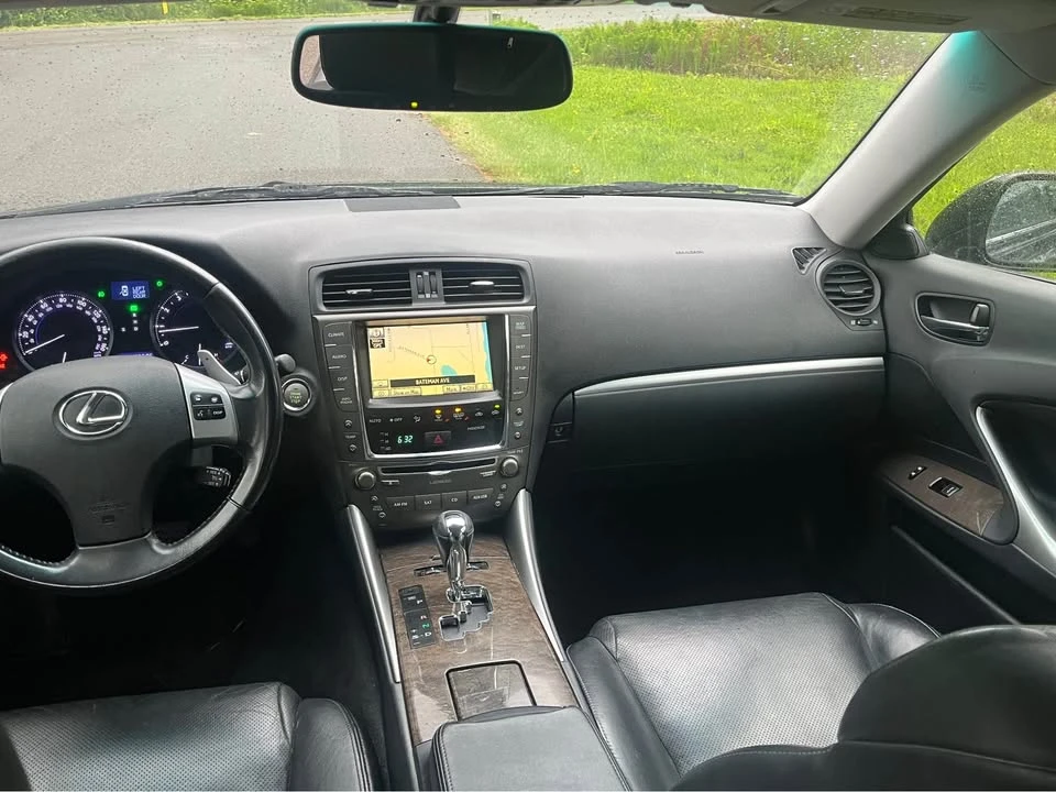2011 Lexus IS 2nd Gen - Image 6 of 6