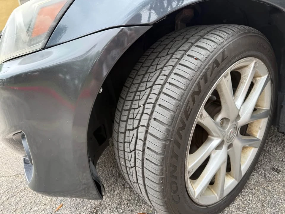 2011 Lexus IS 2nd Gen - Image 16 of 19