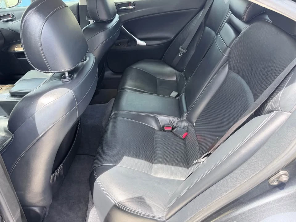 2011 Lexus IS 2nd Gen - Image 8 of 17