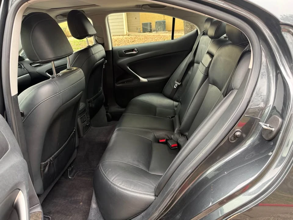 2011 Lexus IS 2nd Gen - Image 8 of 19