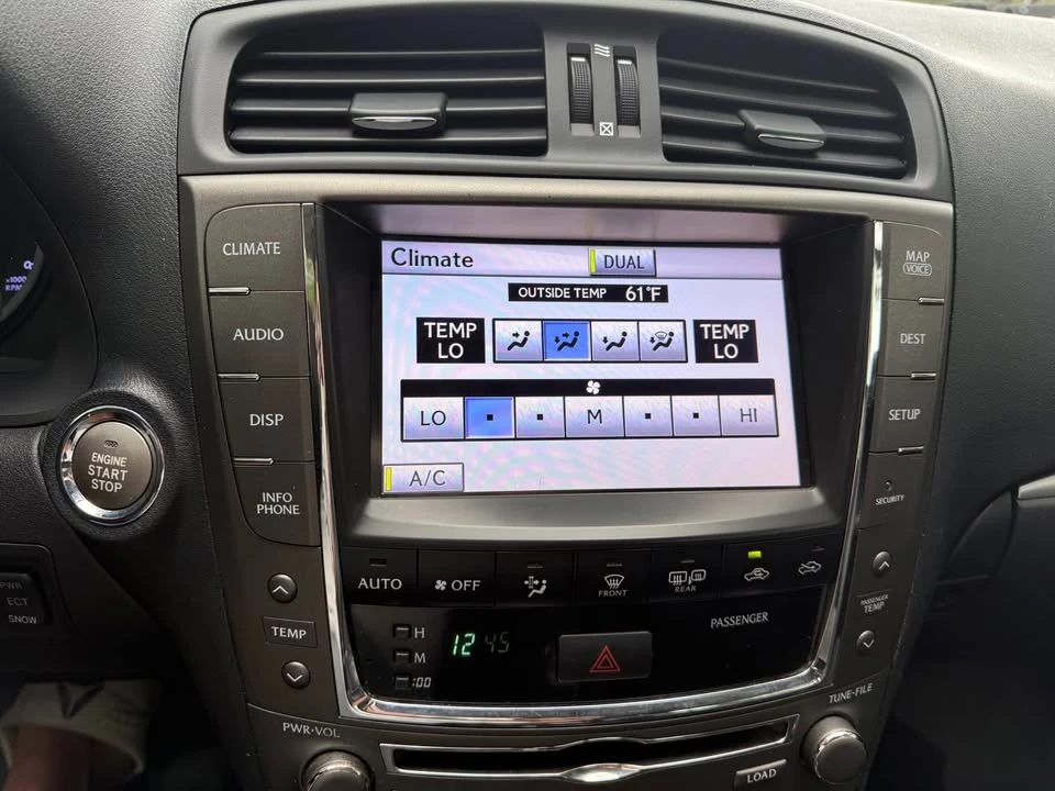 2011 Lexus IS 2nd Gen - Image 13 of 19