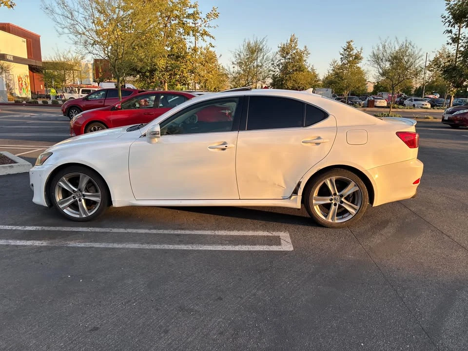 2011 Lexus IS 2nd Gen - Image 9 of 10