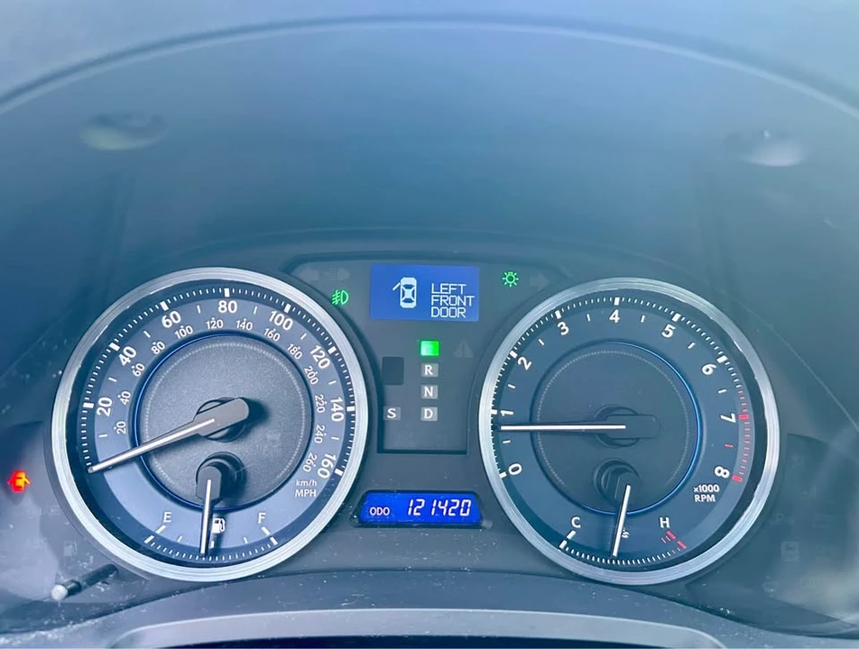 2011 Lexus IS 2nd Gen - Image 19 of 20