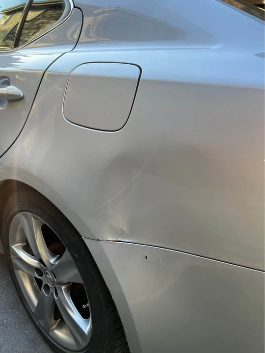 2011 Lexus IS 2nd Gen - Image 15 of 18