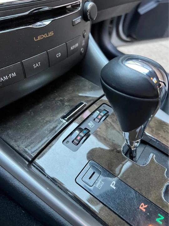 2011 Lexus IS 2nd Gen - Image 6 of 18