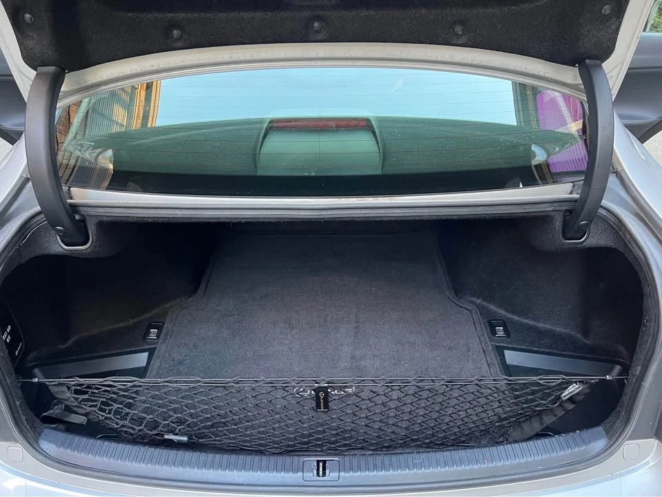 2011 Lexus IS 2nd Gen - Image 12 of 18