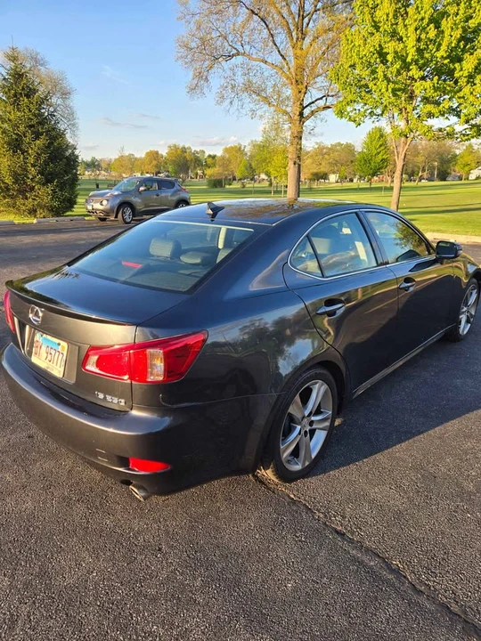 2011 Lexus IS 2nd Gen - Image 10 of 20