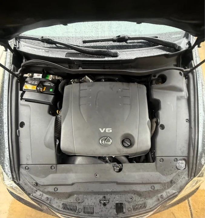 2011 Lexus IS 2nd Gen - Image 18 of 20