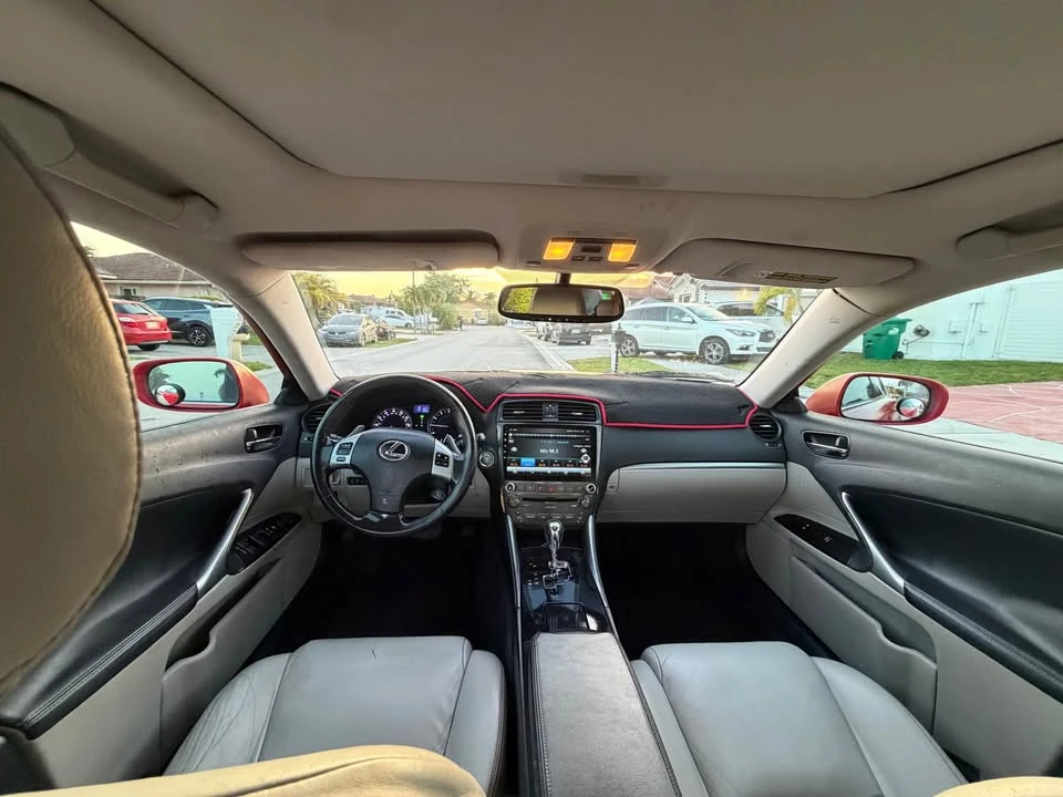 2011 Lexus IS 2nd Gen - Image 14 of 19
