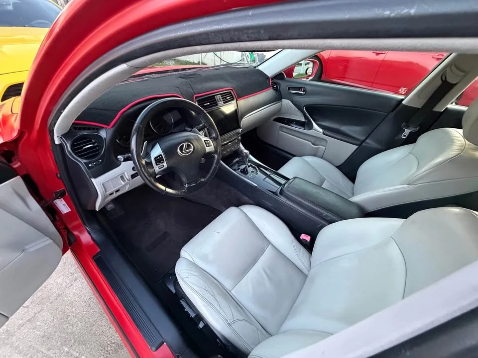 2011 Lexus IS 2nd Gen - Image 13 of 19